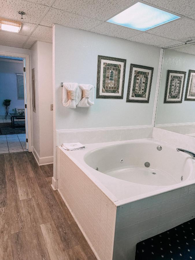 River Place Condos #409 1Bd, 2Bath بيدجن فورج المظهر الخارجي الصورة