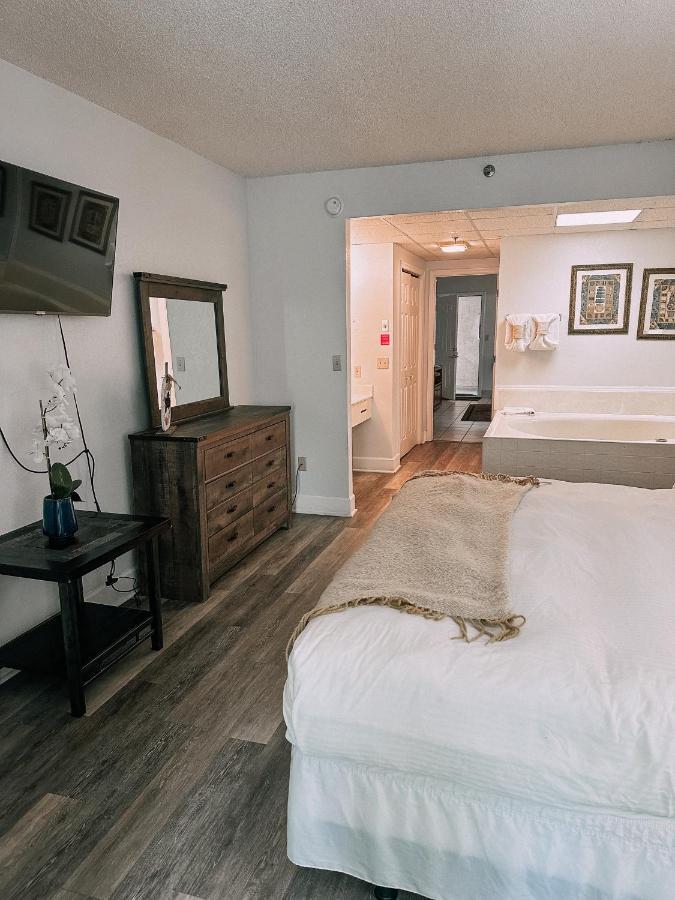 River Place Condos #409 1Bd, 2Bath بيدجن فورج المظهر الخارجي الصورة