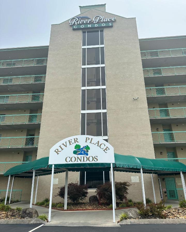 River Place Condos #409 1Bd, 2Bath بيدجن فورج المظهر الخارجي الصورة